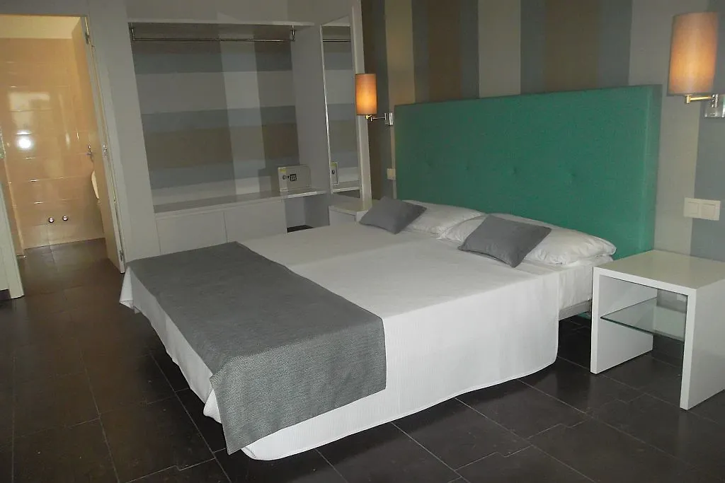 ***  Ouril Pontao Hotel 산타 마리아 카보베르데